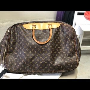 Louise Vuitton travel Bag